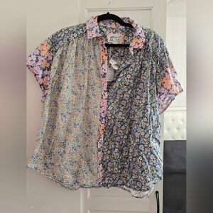 American Eagle Outfitters Floral Button Down Short Sleeve Top